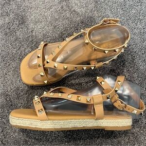 Bamboo Tan studded Sandals